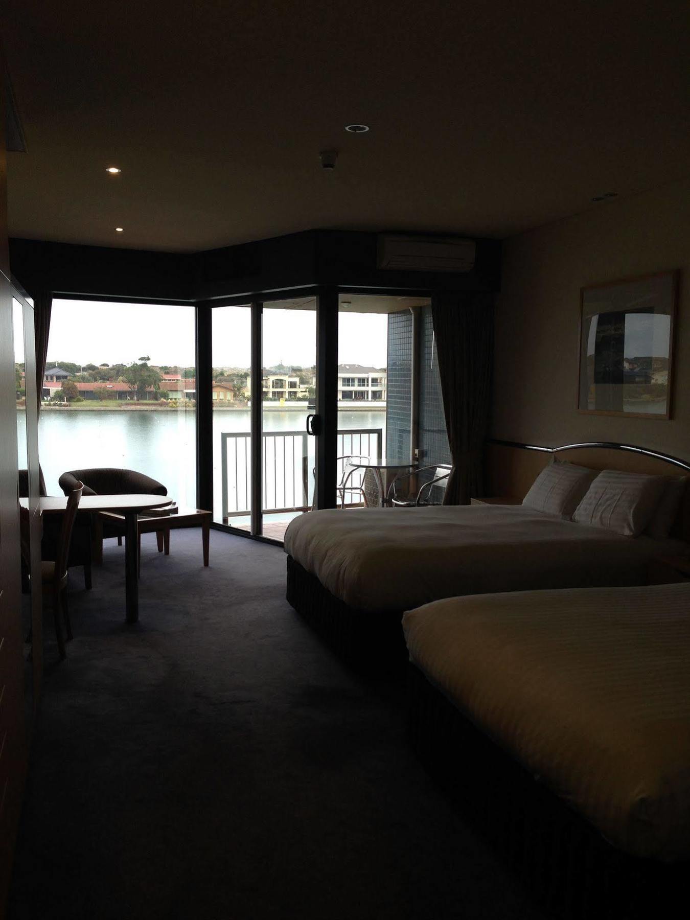 Lakes Hotel Adelaide Kültér fotó
